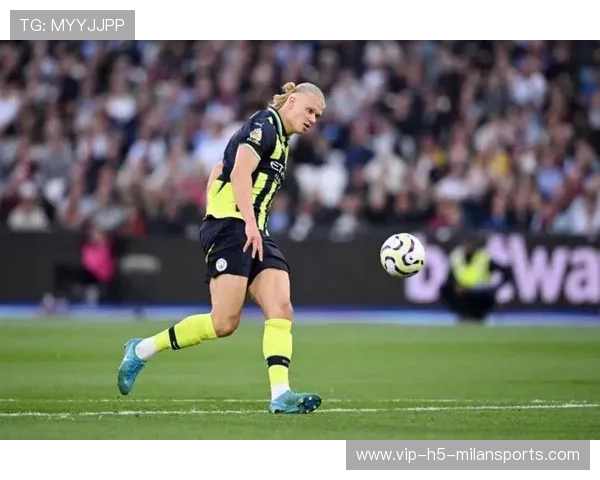 曼城豪取三连胜,福登与哈兰德引领球队迈向欧冠荣耀 曼城豪取三连胜,福登与哈兰德引领球队迈向欧冠荣耀