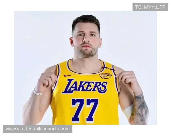 东契奇带队心态分析:如何承受舆论与期待? 东契奇带队心态分析:如何承受舆论与期待?