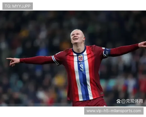 曼城短传连续撕破防线，哈兰德倒地捅射进球