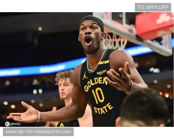 巴特勒罚球稳稳命中,热火在末节顶住压力 巴特勒罚球稳稳命中,热火在末节顶住压力